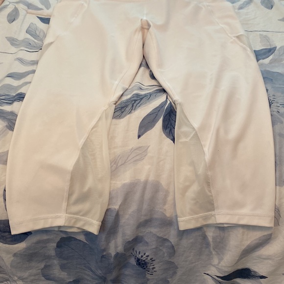 Women’s ATHLETA Leggings - Picture 2 of 12